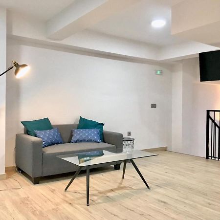 Modern & Spacious Apartment In Plaza De La Merced Málaga Extérieur photo